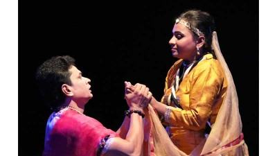 মঞ্চে আসছে ‘চিত্রাঙ্গদা’ ও ‘তৃতীয় একজন’