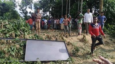 সরকারি জমি উদ্ধারে গিয়ে ঢিলের আঘাতে নারী পুলিশ সদস্য আহত