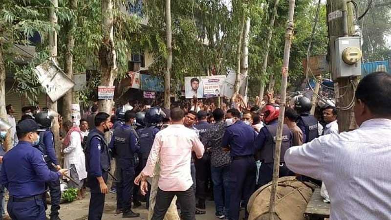 বেলকুচি আওয়ামী লীগের বর্ধিত সভায় সংঘর্ষে আহত ১০