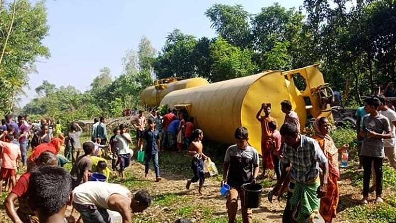 রেলওয়ের কাছে ৮৮ লাখ টাকা ক্ষতিপূরণ দাবি মেঘনা অয়েলের