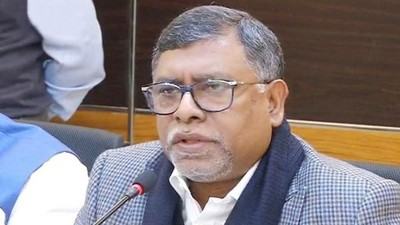 গুজব উড়িয়ে দৈনিক ২ লাখ মানুষ টিকা নিচ্ছে: স্বাস্থ্যমন্ত্রী