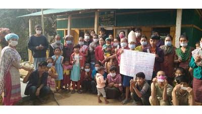 পাহাড়ে একদিনে ১০ লক্ষাধিক কৃমিনাশক বড়ি সেবন