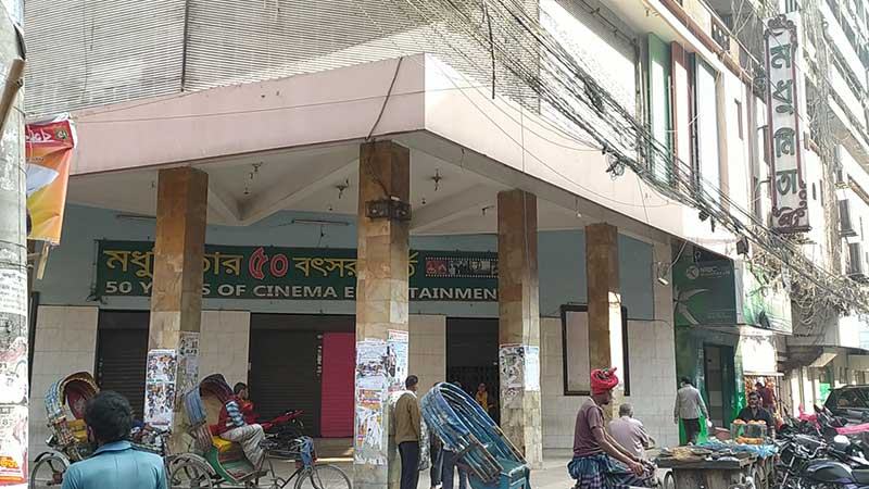 ‘দেশের চলচ্চিত্র শিল্প এখন আইসিইউতে’