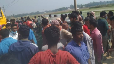 হবিগঞ্জে ‘পুলিশের ধাওয়ায়’ সিএনজি খাদে পড়ে চালক নিহত, মহাসড়ক অবরোধ