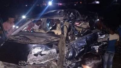 সড়ক দুর্ঘটনায় নগরকান্দা পৌর মেয়রের স্ত্রী-পুত্রসহ নিহত ৩