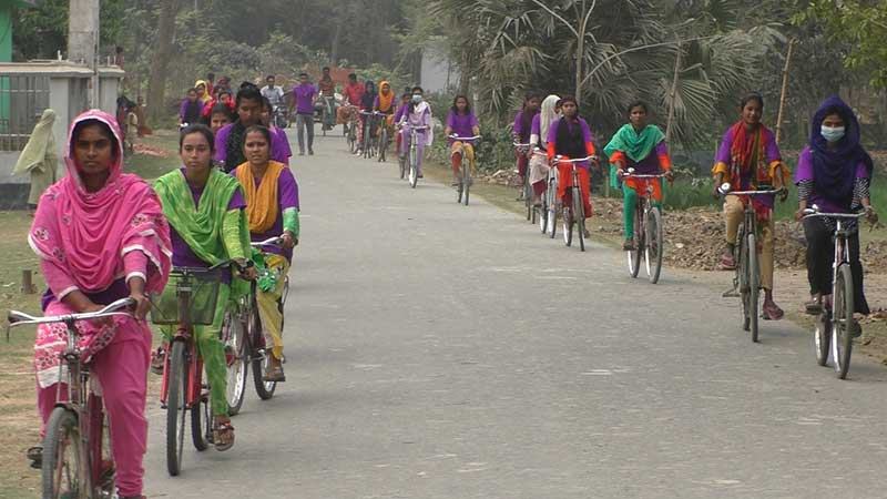 নারীর প্রতি সহিংসতা প্রতিরোধে ঝিনাইদহে বাইসাইকেল র‌্যালি