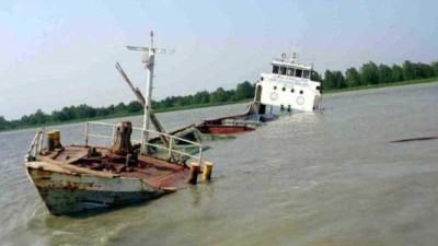 পশুর নদে ৪০০ টন কয়লা নিয়ে কার্গো ডুবি