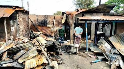 নেত্রকোনায় চালকল ও ১০ দোকান পুড়ে ছাই