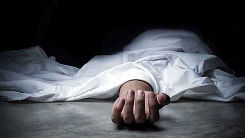 ধানমাড়াই মেশিনের নিচে চাপা পড়ে শ্রমিকের মৃত্যু