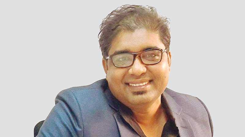 টিকা রাজনীতির কালে অক্সিজেন সংকট