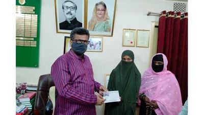 মেধাবী শিক্ষার্থীকে মেডিকেলে ভর্তিতে সহায়তা