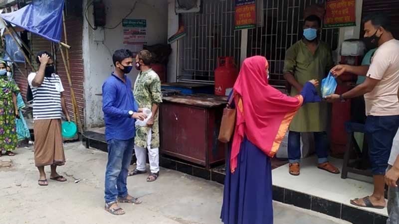 শেবাচিম হাসপাতালের রোগীর স্বজনদের দুর্ভোগ