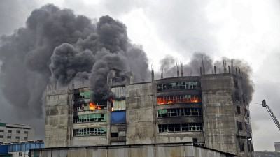 রুপগঞ্জ কারখানার চেয়ারম্যানসহ আটজনের চারদিনের রিমান্ড
