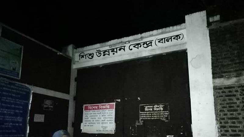 যশোর শিশু উন্নয়ন কেন্দ্রে ভাংচুর, পালাল ৩ বন্দি