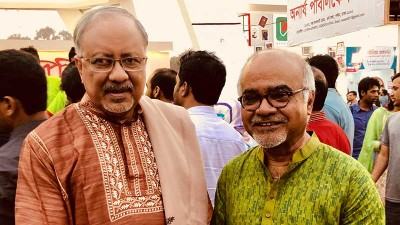 রাজনীতি তার রক্তে রক্তে