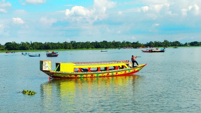 টাঙ্গাইলে পিকনিকের লঞ্চ ডুবি
