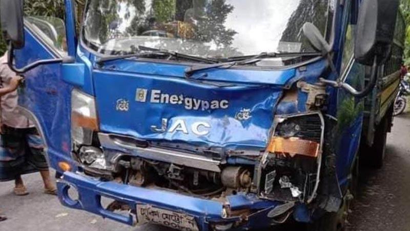 বাগেরহাটে সেই পিকআপচালকের বিরুদ্ধে মামলা