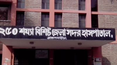 নমুনা দেয়ার লাইনে দাঁড়ানো অবস্থায় একজনের মৃত্যু