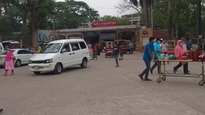 মৃত্যু-রোগী দুটোই কমছে রামেকের করোনা ইউনিটে