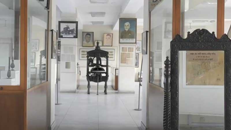 নষ্ট হচ্ছে চারশ বছরের ঢাকার ১০১ দুর্লভ সংগ্রহ