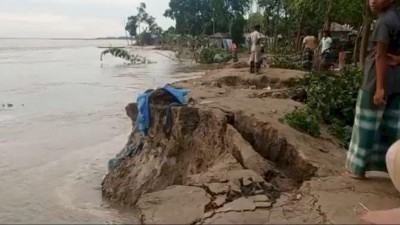 সিরাজগঞ্জে যমুনার পানি বৃদ্ধিতে নদী ভাঙ্গন
