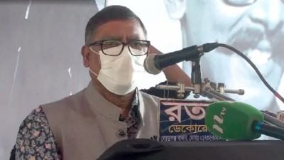 গ্রামের মানুষকে আগে টিকা দেয়া হবে —স্বাস্থ্যমন্ত্রী