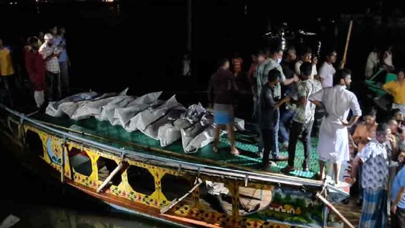 ব্রাহ্মণবাড়িয়ায় ট্রলারডুবির ঘটনায় মামলা, গ্রেফতার ৫