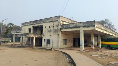 দেড় যুগেও চালু হয়নি ঠাকুরগাঁও বাস টার্মিনাল