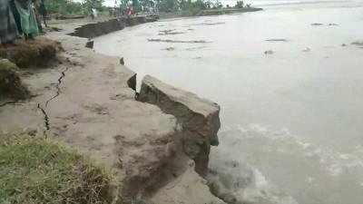 ভোলায় মেঘনা-তেঁতুলিয়ার ভাঙনে দিশেহারা নদীতীরের মানুষ