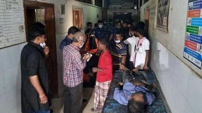 ময়মনসিংহে ট্রেনের ছাদে ছুরিকাঘাতে নিহত ২