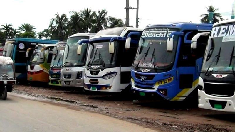 ঘোষণা ছাড়াই নাটোরে বাস ধর্মঘট
