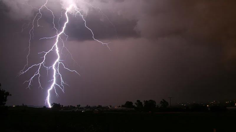 জামালপুরে বজ্রপাতে দাদা ও নাতিসহ ৩ জনের মৃত্যু