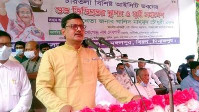 বাংলাদেশ এখন ঋণ নেয় না, দেয় —নৌ প্রতিমন্ত্রী
