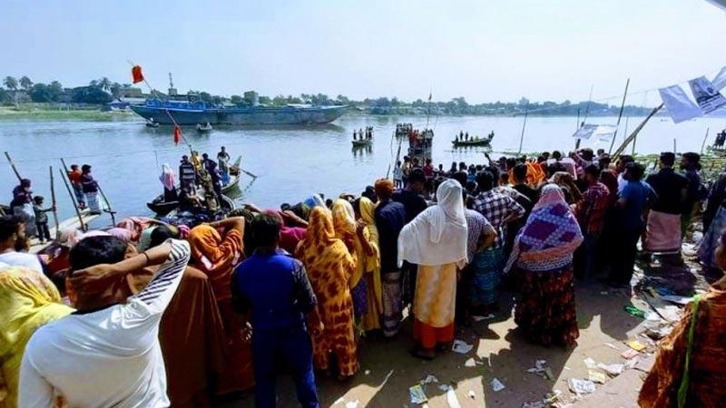 শীতলক্ষ্যায় বাল্কহেডের ধাক্কায় নৌকাডুবি, নারীর মরদেহ উদ্ধার