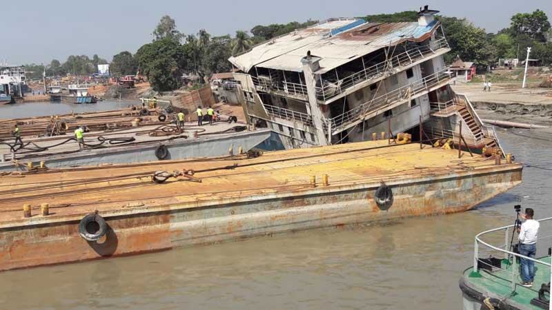 বিকেল নাগাদ উদ্ধার হতে পারে আমানত শাহ ফেরি