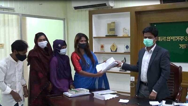 সাতক্ষীরায় টেকসই বেড়িবাঁধসহ ৫ দাবিতে স্মারকলিপি