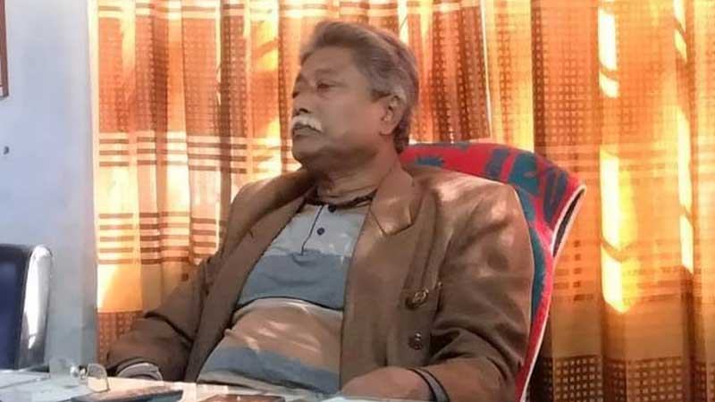 কুষ্টিয়ায় নারীর ভিজিডি কার্ড কেড়ে নিলেন চেয়ারম্যান প্রার্থী