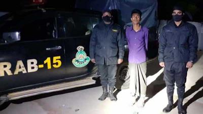 উখিয়ায় ৬ লাখ ইয়াবাসহ রোহিঙ্গা যুবক আটক