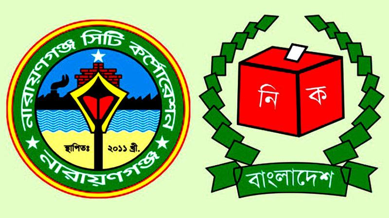মাঠ চষে বেড়াচ্ছেন আইভী ও তৈমুর