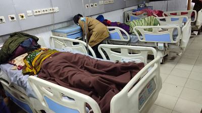 রংপুরে আগুন পোহাতে গিয়ে দগ্ধ নারীর মৃত্যু