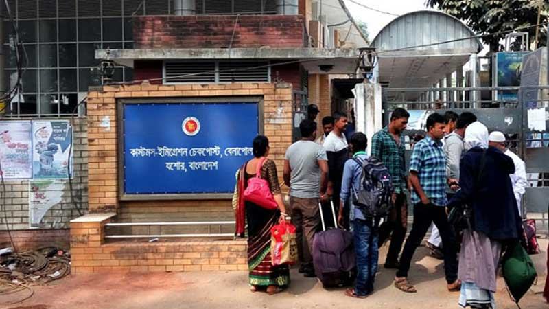 বেনাপোল চেকপোস্টে ওমিক্রন সতর্কতা