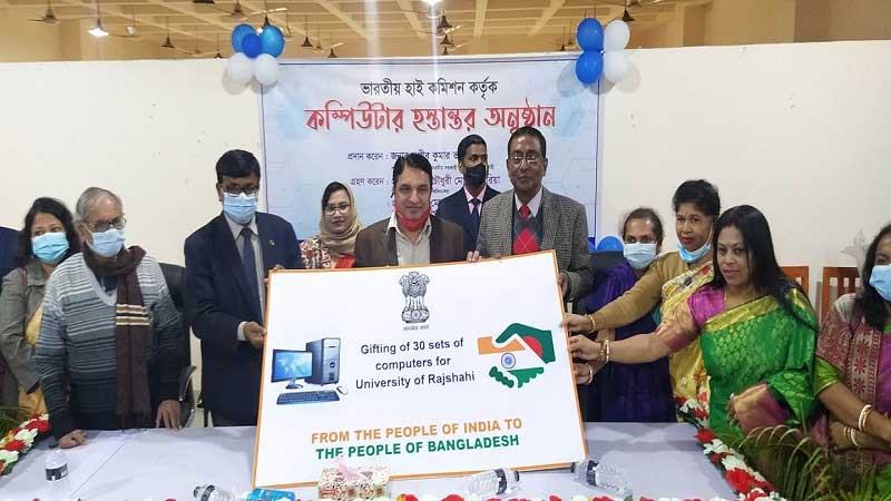 রাবিতে ৩০টি কম্পিউটার দিল ভারতীয় হাইকমিশন