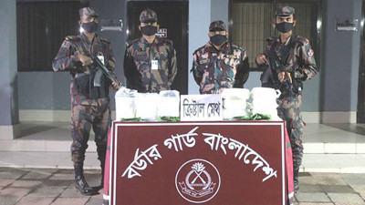 কক্সবাজারে আইসের সবচেয়ে বড় চালান জব্দ
