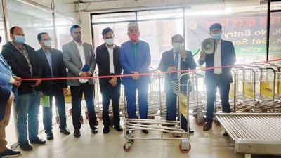 বেনাপোল বন্দরে যাত্রী সেবায় ৫০টি ট্রলি হস্তান্তর
