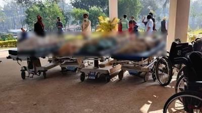চকরিয়ায় সড়ক দুর্ঘটনায় ৪ ভাই নিহত