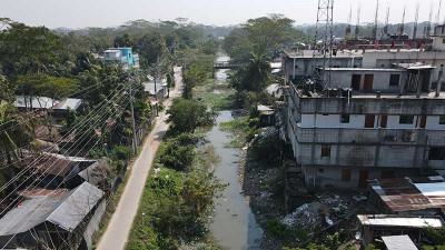 বাগেরহাটে খাল খননে বাধা ৯৮ অবৈধ স্থাপনা