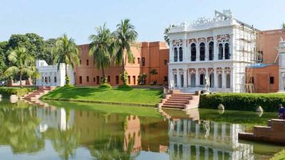 সোনারগাঁয়ে লোক কারুশিল্প মেলা শুরু