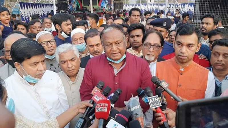 দেশীয় পণ্যে বিদেশীদের আকৃষ্ট করতে কাজ করছে সরকার