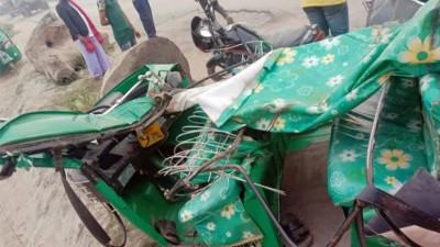ব্রাহ্মণবাড়িয়ায় ট্রাকচাপায় অটোরিকশার ২ যাত্রী নিহত