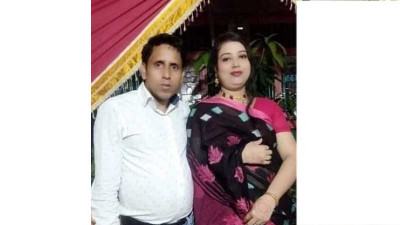 স্বামী ও সন্তানদের পর চলে গেলেন রেখাও